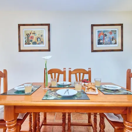 Con Encanto Apartment *
